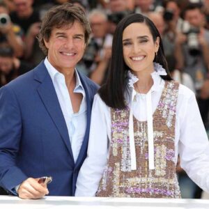15 years after divorce, Tom Cruise, 61, has ‘made things official’ with new girlfriend – and you might recognize her 15 years after divorce, Tom Cruise, 61, has ‘made things official’ with new girlfriend – and you might recognize her