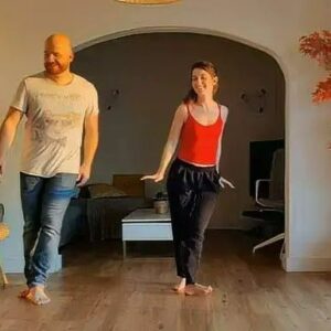 Husband and Wife Dance to ‘Do You Love Me’ and Internet Can’t Get Enough Husband and Wife Dance to ‘Do You Love Me’ and Internet Can’t Get Enough