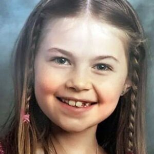 Kayla Unbehaun, Who Vanished at 9, Was Found after Dad Prayed Every Day for 6 Years to Find Her Alive Kayla Unbehaun, Who Vanished at 9, Was Found after Dad Prayed Every Day for 6 Years to Find Her Alive
